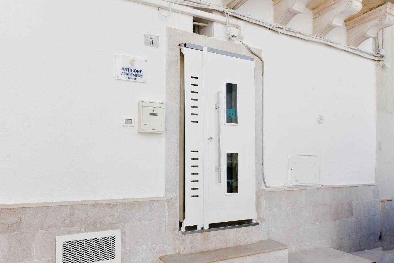 Antigone Apartment Ostuni Exterior photo